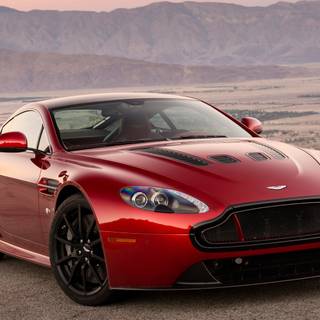 Aston Martin V12 Vantage wallpaper