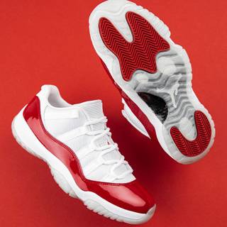 Cherry 11's wallpaper