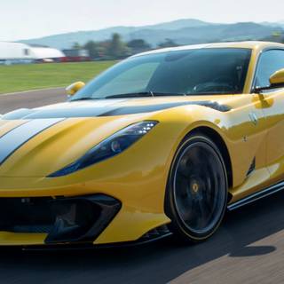 Ferrari 812 Competizione wallpaper