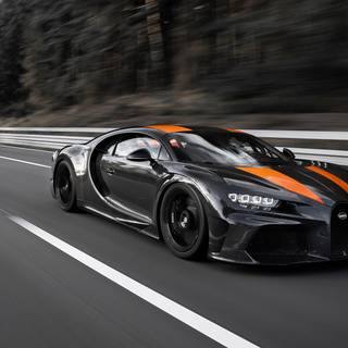 Orange Bugatti Chiron Pur Sport wallpaper
