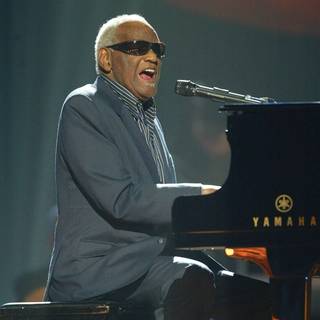 Old singer wallpaper