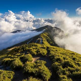 Mountaintop wallpaper