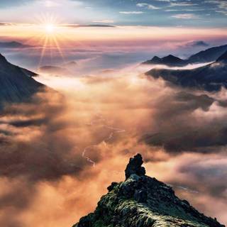 Mountaintop wallpaper