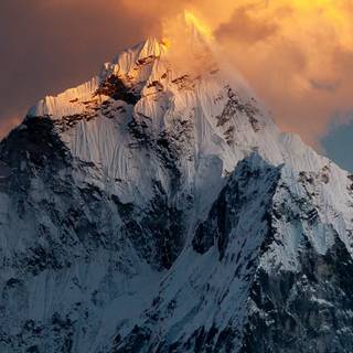 Mountaintop wallpaper