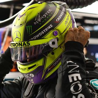 2023 Lewis Hamilton wallpaper