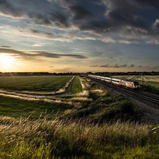 Summer train wallpaper