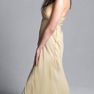 Mia Kirshner wallpaper