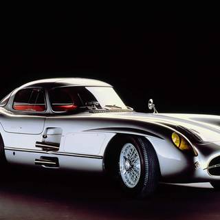 Mercedes 300 wallpaper