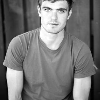 Alex Roe wallpaper
