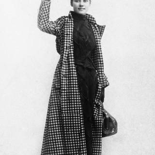 Nellie Bly wallpaper