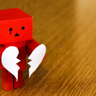 Heartbroken girl wallpaper