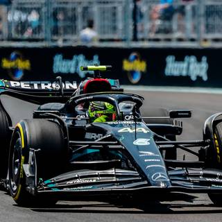 F1 Miami 2023 wallpaper