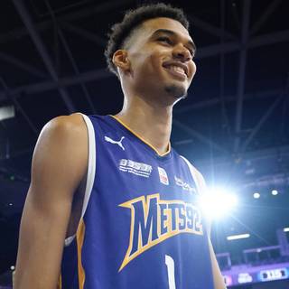 Victor Wembanyama wallpaper