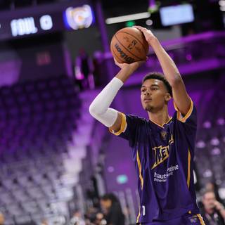 Victor Wembanyama wallpaper