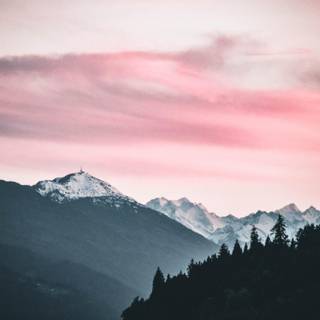 Unrealistic wallpaper