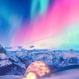 Northern lights iPhone 14 Pro wallpaper