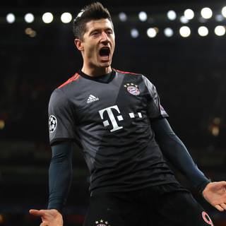 Lewandowski 4k wallpaper