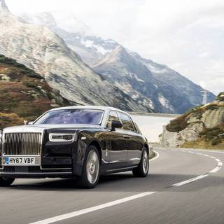 Rolls-Royce PHANTOM 2023 wallpaper