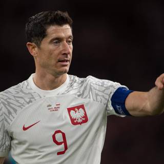 Robert Lewandowski 2023 wallpaper