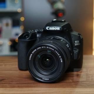 Canon 200d wallpaper