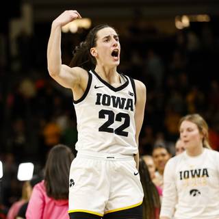 Caitlin Clark wallpaper