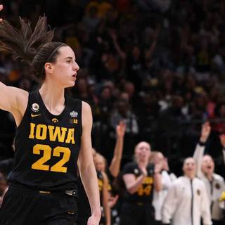 Caitlin Clark wallpaper