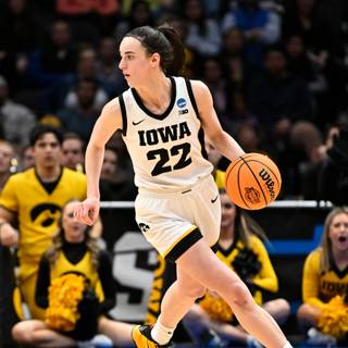 Caitlin Clark wallpaper