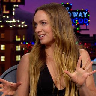 Kerry Condon wallpaper