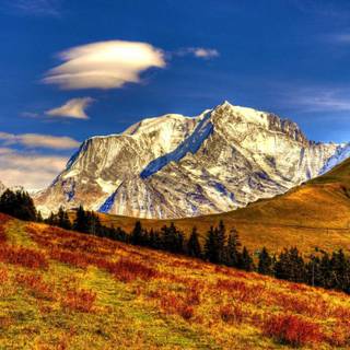 Mountainside wallpaper