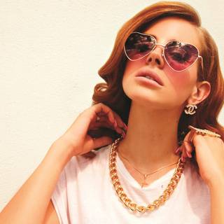 Paradise Lana del Rey desktop wallpaper