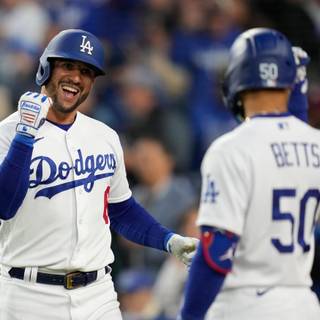 Alex Verdugo desktop wallpaper