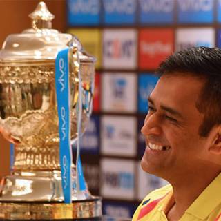 Ms Dhoni trophy wallpaper