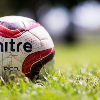 Aesthetic desktop football wallpaper