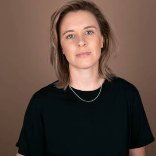 Straight face wallpaper