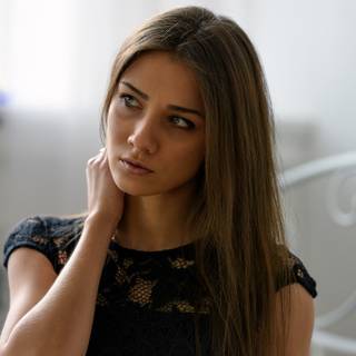 Straight face wallpaper