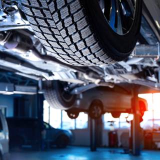 Auto repair wallpaper