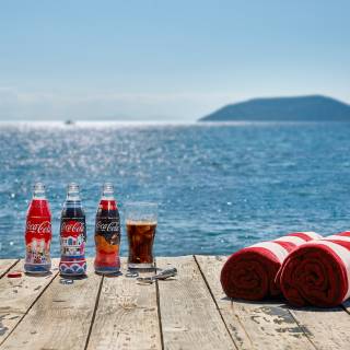 Coca Cola summer wallpaper