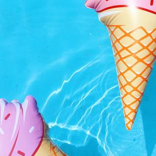 Swimming summer wallpaper