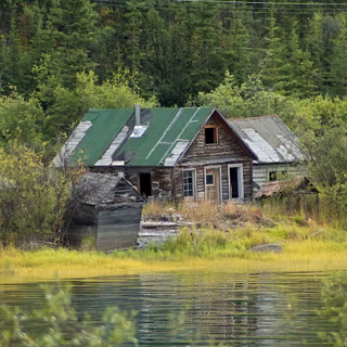 Cabin summer wallpaper