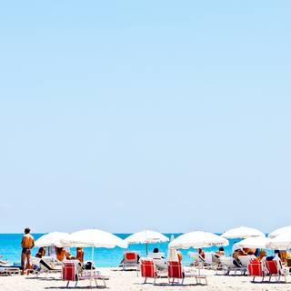 Beach summer party wallpaper