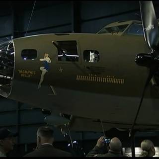 Memphis Belle wallpaper