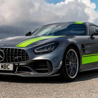 Mercedes-AMG GT R Pro wallpaper
