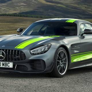 Mercedes-AMG GT R Pro wallpaper