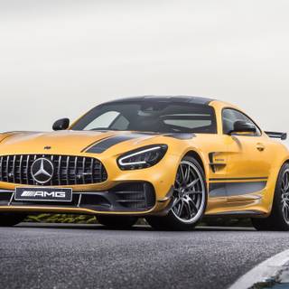 Mercedes-AMG GT R Pro wallpaper