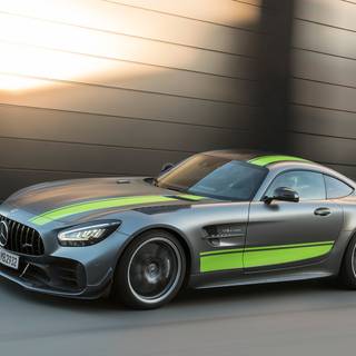 Mercedes-AMG GT R Pro wallpaper