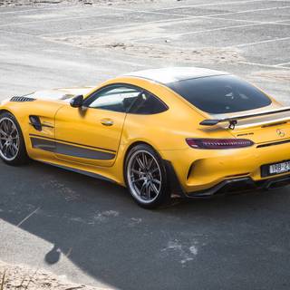 Mercedes-AMG GT R Pro wallpaper