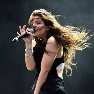 Lorde Pure Heroine wallpaper