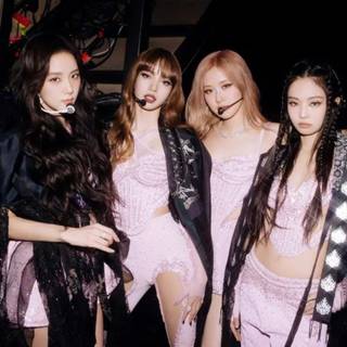 Born Pink World Tour Coachella laptop wallpaper