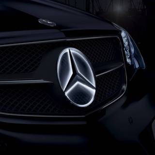 Mercedes symbol wallpaper