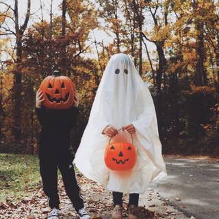 Halloween vibes wallpaper